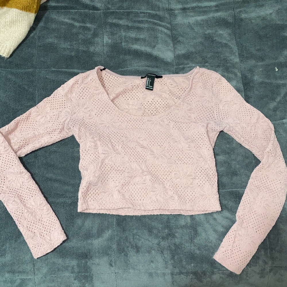 Long sleeve crop top